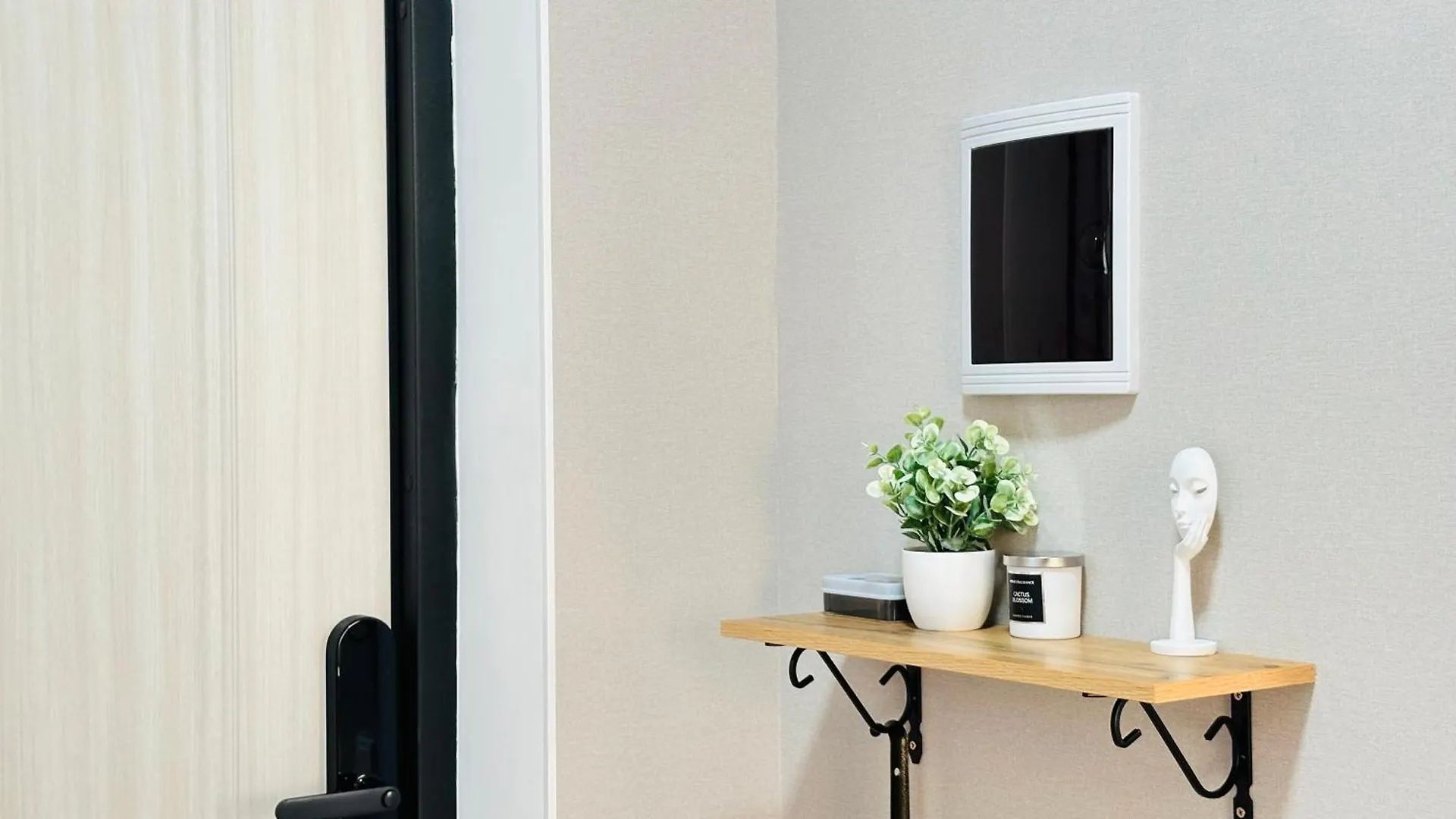 Nexpo City 2-Room Apartments Akmola 0*,
